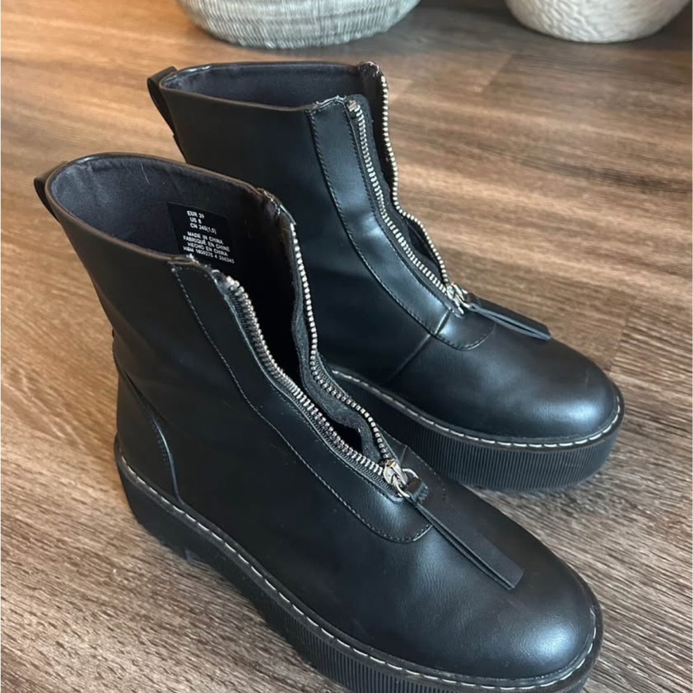 H&M Black Platform Boots with Zip